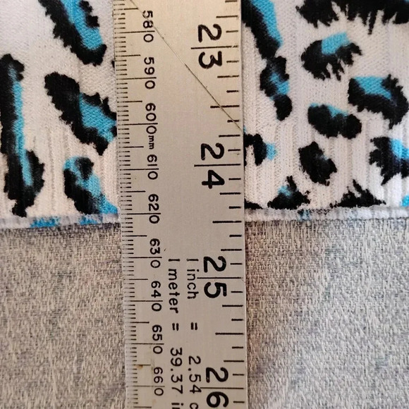 Lavena NWT Women's Ribbed Sweater Sleeveless White/Black/Blue Animal Print SMALL - Picture 11 of 11